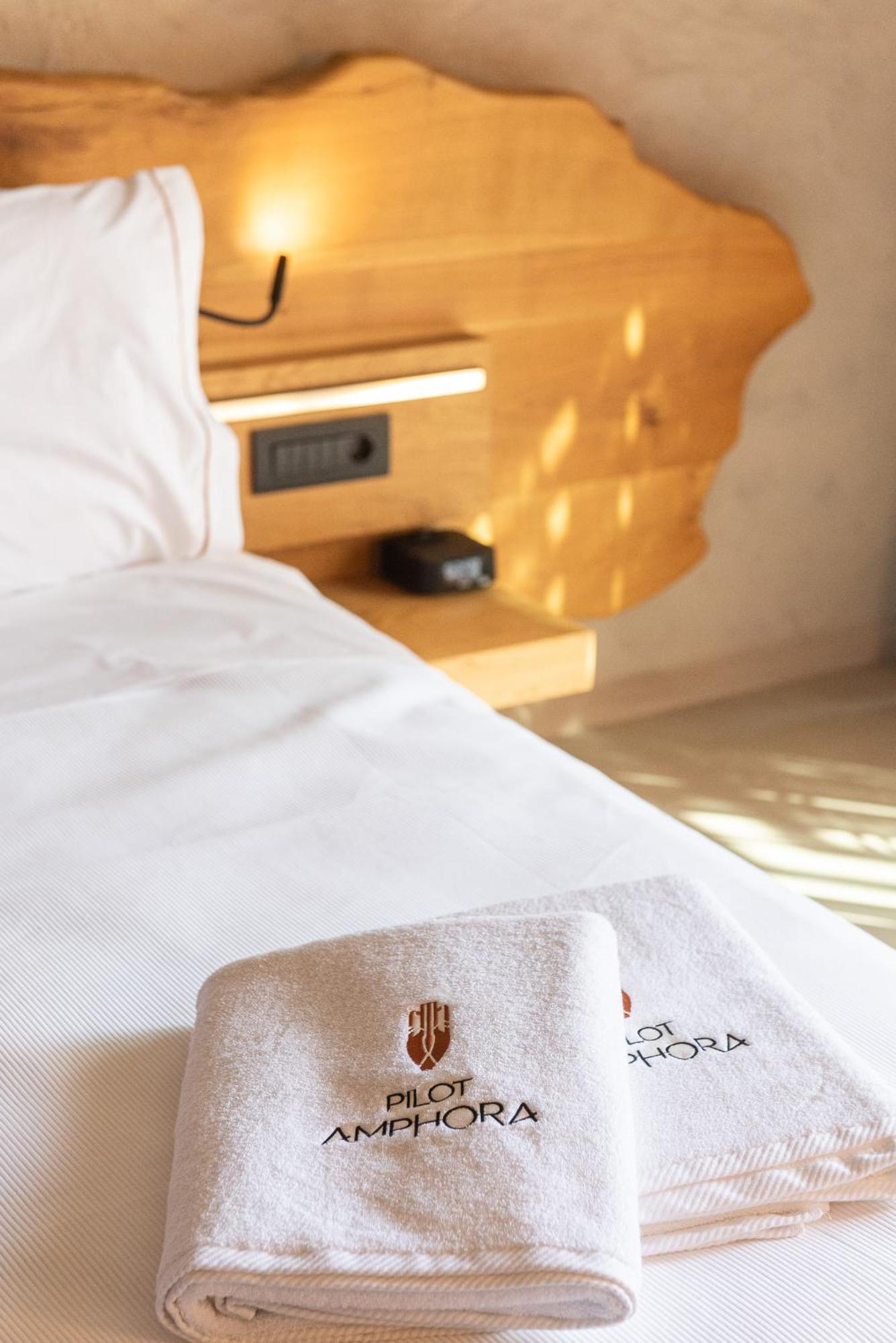 Pilot Amphora Boutique Hotel "Adults Only" Georgioupoli Ruang foto